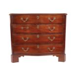 EIGHTEENTH-CENTURY PERIOD MAHOGANY CHIPPENDALE SERPENTINE FRONT COMMODE