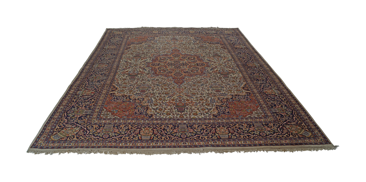 LARGE PERSIAN CARPET