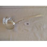 Shell moulded silver punch ladle - London 1796