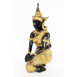 THAIBUDDHA Schwarzbraun patiniert und partiell vergoldet, H.41cm A THAI BUDDHA Black-brown patina