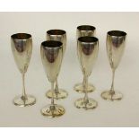 SATZ VON 6 CHAMPAGNER KELCHEN 800/1000 Silber. H.19,5cm, ca. 658g. Gest. A SET OF 6 CHAMPAGNE