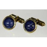 PAAR MANSCHETTENKNÖPFE 585/000 Gelbgold mit Lapislazuli. Brutto ca. 8,68g A PAIR OF CUFF LINKS 585/