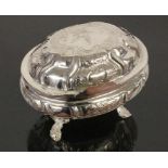 RUSSISCHE ZUCKERDOSE Moskau 1767 Silber. Ovoide Barockform mit Reliefdekor. Gest. Moskau, Meister