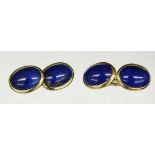 PAAR MANSCHETTENKNÖPFE 585/000 Gelbgold mit Lapislazuli. Brutto ca. 8,8g A PAIR OF CUFF LINKS 585/