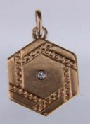 JUGENDSTIL MEDAILLON 585/000 Gelbgold mit Altschliff-Brillant von ca. 0,1ct. D.2,5cm, Brutto ca. 7,