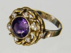 DAMENRING 585/000 Gelbgold mit 6 Brillanten und Amethyst. Brutto ca. 7,5g Gr. 58 A LADIES RING 585/