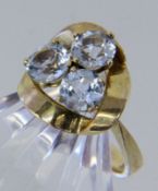 DAMENRING 585/000 Gelbgold mit Aquamarin. Gr. 58, Brutto ca. 6,3g A LADIES RING 585/000 yellow