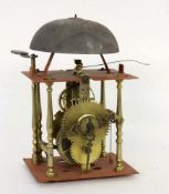 RÄDERUHR um 1900 Messing. Räderwerk mit Spindelgang und Schlag auf Glocke. H.27cm A MECHANICAL CLOCK