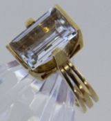 DAMENRING 585/000 Gelbgold mit Aquamarin. Gr. 58, Brutto ca. 9,4g A LADIES RING 585/000 yellow