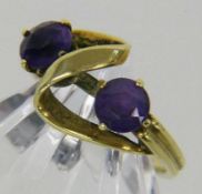 DAMENRING 585/000 Gelbgold mit Amethyst. Gr. 56, brutto ca. 5,5g A LADIES RING 585/000 yellow gold