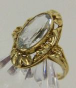 DAMENRING 585/000 Gelbgold mit Aquamarin. Gr. 58, brutto ca. 5,5g A LADIES RING 585/000 yellow