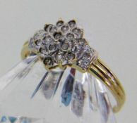 DAMENRING 585/000 Gelbgold mit Diamanten. Gr. 60, brutto ca. 2,3g A LADIES RING 585/000 yellow