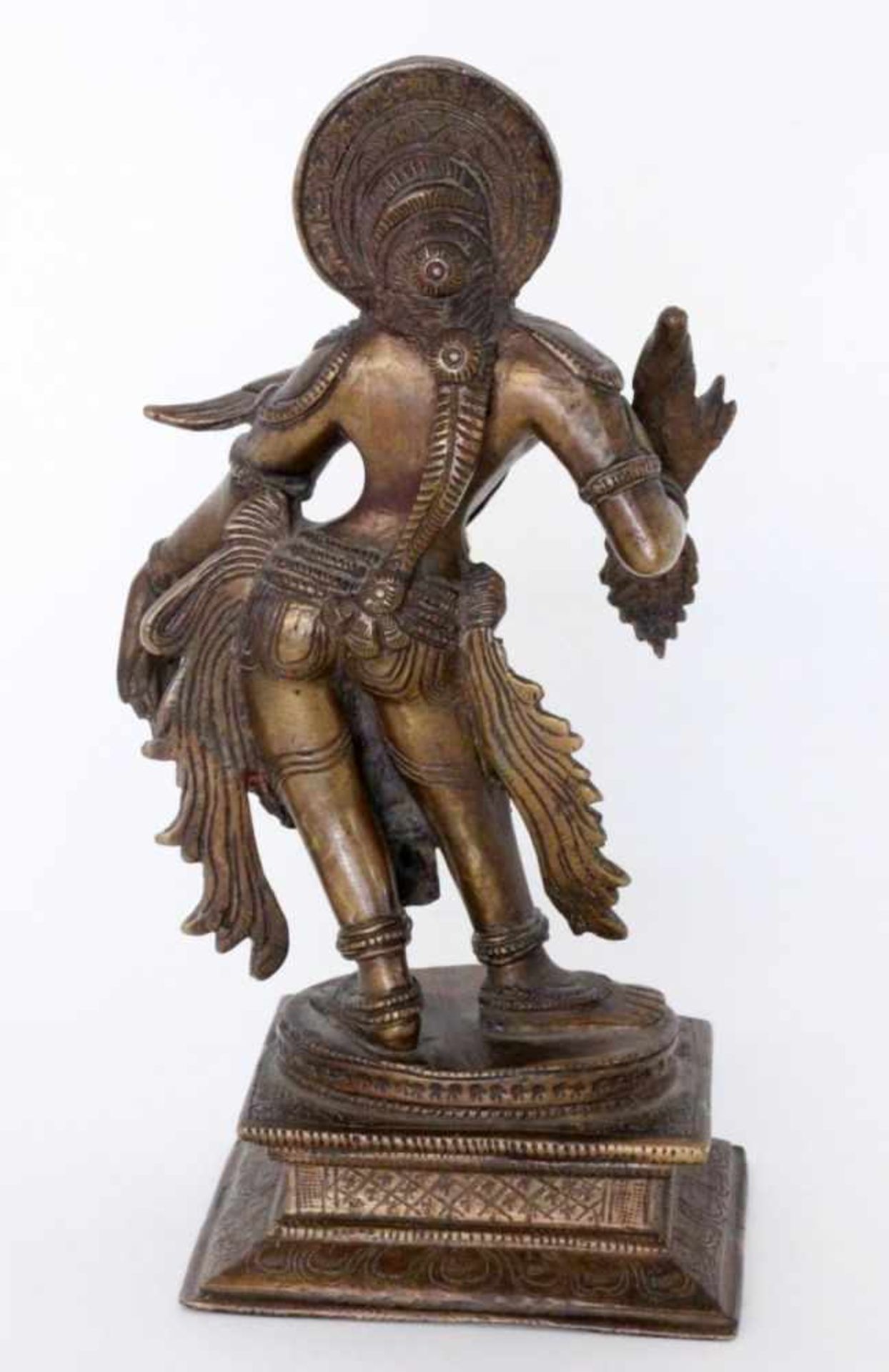 DEVI Indien Indische Göttin in tänzerischer Pose auf Rechtecksockel. Bronze. H.19,5cm DEVI India - Bild 3 aus 4