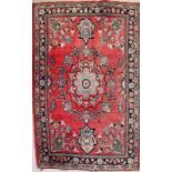 ALTER HERIZ Persien. 212x152cm. Mit Zertifikat AN OLD HERIZ RUG Persia. 212 x 152 cm. With