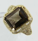 DAMENRING 333/000 Gelbgold mit Topas. Gr. 58, Brutto ca. 3,4g A LADIES RING 333/000 yellow gold with