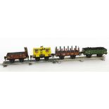 LOT VON 4 MÄRKLIN GÜTERWAGEN 1930er Jahre Spur 0. LOT OF 4 MARKLIN FREIGHT CARS 1930s. 0 gauge.