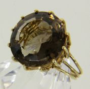 DAMENRING 585/000 Gelbgold mit Topas. Gr. 58, Brutto ca. 11,1g A LADIES' RING 585/000 yellow gold