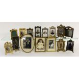 LOT VON 15 JUGENDSSTIL BILDERRAHMEN Metall, teils vergoldet A LOT OF 15 ART NOUVEAU PICTURE FRAMES