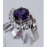 DAMENRING585/000 Weißgold mit Amethyst und Zirkon. Gr. 56, Brutto ca. 5,7gA LADIES' RING 585/000