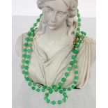 HALSKETTE MIT CHRYSOPRASKUGELN UNDPERLEN D.5mm, L.83cmA NECKLACE WITH CHRYSOPRASE BALLS AND PEARLS