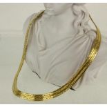 COLLIER750/000 Gelbgold. L.42cm, ca. 44gA NECKLACE 750/000 yellow gold. 42 cm long, approximately 44