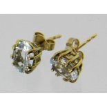 PAAR OHRSTECKER585/000 Gelbgold mit Aquamarinen. 5x8mm, Brutto ca. 1,8gA PAIR OF STUD EARRINGS 585/