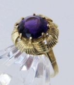 DAMENRING585/000 Gelbgold mit Amethyst. Gr. 58, Brutto ca. 7gA LADIES' RING 585/000 yellow gold with