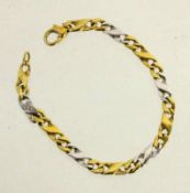 ARMBAND MIT BRILLANTEN916/1000 Gelb- und Weißgold (22kt) mit 15 Brillanten von zus. ca. 0,3ct. L.