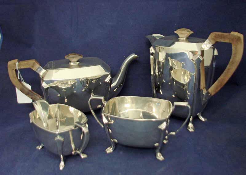 A 20th century four-piece silver Tea Service including water jug, Art Deco Style, Sheffield 1941,