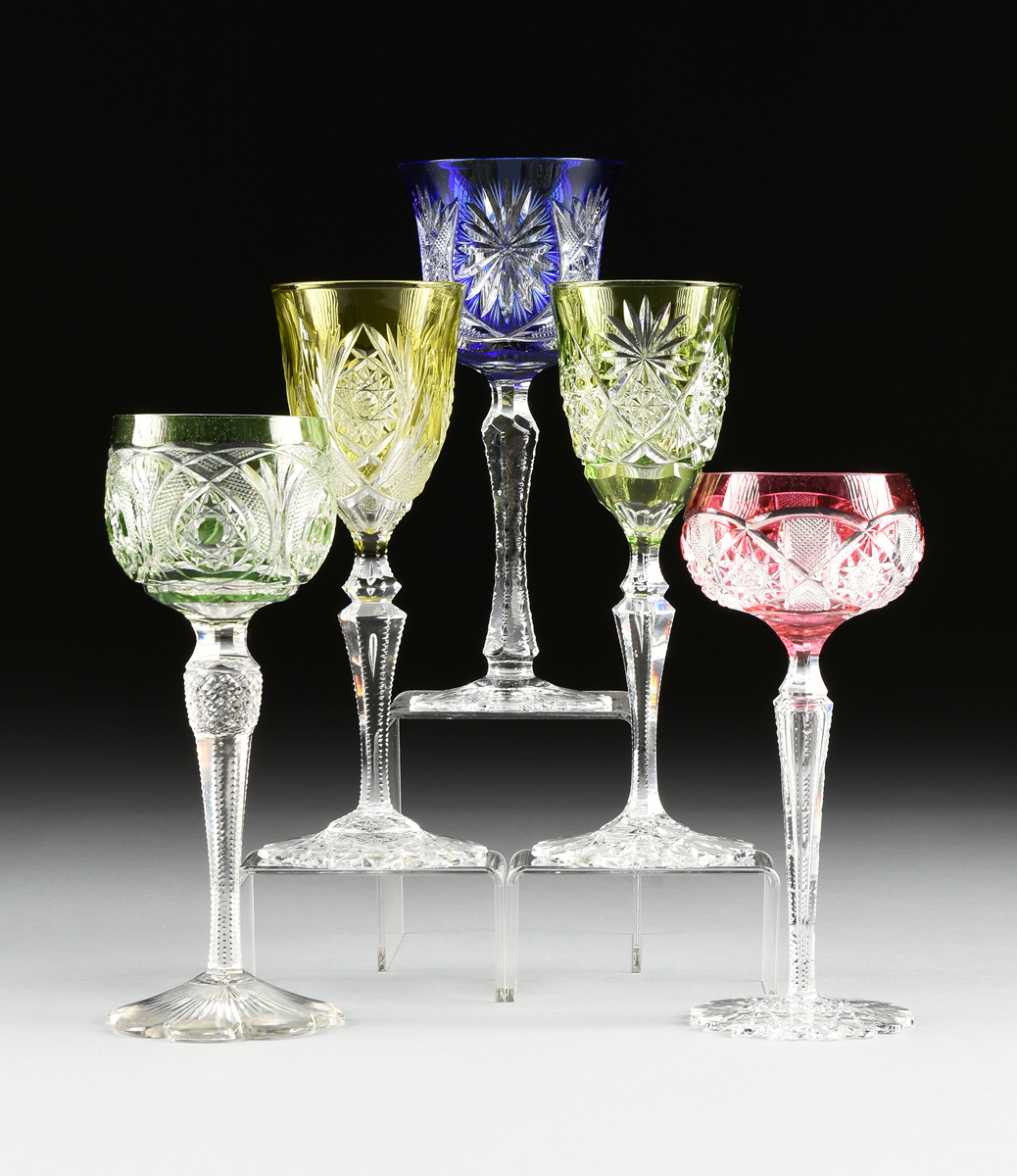 A GROUP OF FIVE CONTINENTAL FLASHED AND CUT CRYSTAL WINE GLASSES, CIRCA 1900-1920, comprising a