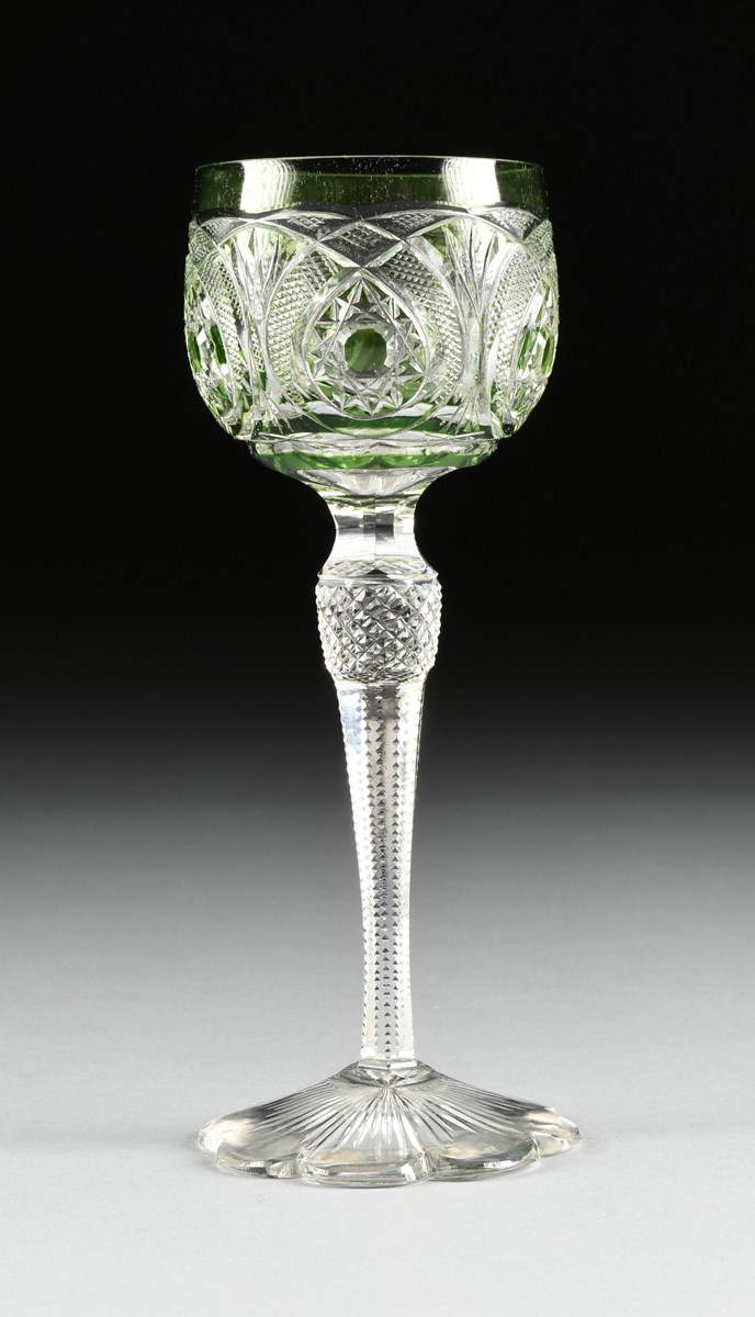 A GROUP OF FIVE CONTINENTAL FLASHED AND CUT CRYSTAL WINE GLASSES, CIRCA 1900-1920, comprising a - Image 21 of 25