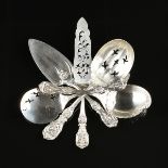 A GROUP OF SEVEN REED & BARTON STERLING SILVER SERVING PIECES IN THE "FRANCIS I" PATTERN, TAUNTON,