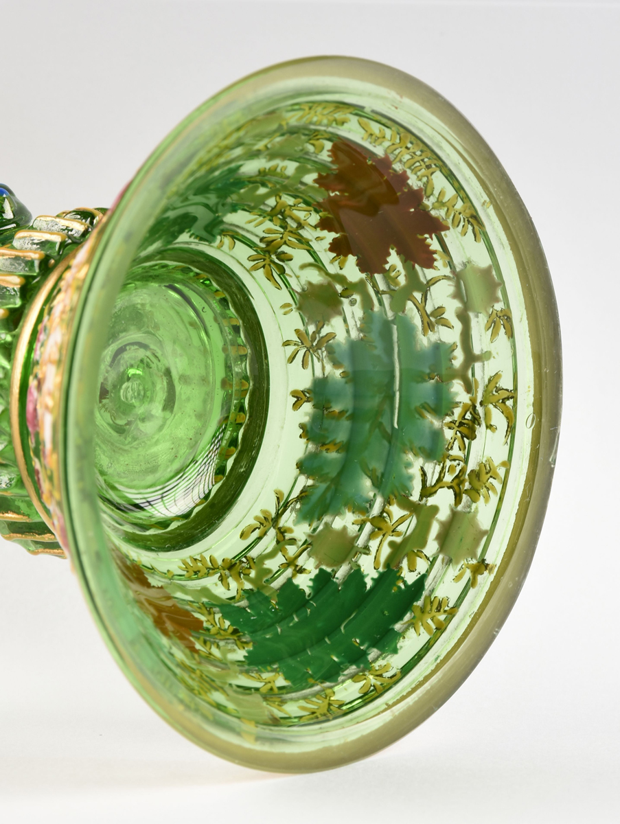 A LUDWIG MOSER & SOHNE GILT AND ENAMEL DECORATED GREEN GLASS GOBLET, KARLSBAD (KARLOVY VARY), - Image 10 of 10