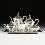 A FIVE PIECE R. WALLACE & SONS MFG. CO. STERLING SILVER TEA AND COFFEE SERVICE IN THE "WAVERLY"