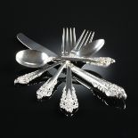 AN ONE HUNDRED SIXTY-SEVEN PIECE SET OF R. WALLACE & SONS STERLING SILVER FLATWARE IN THE "GRAND