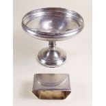 A small silver tazza 1976, 9cm height and a silver napkin ring 50g, 1933