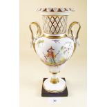 A rare Chamberlain Worcester vase painted with Chinoiserie design circa 1800, lacking lid