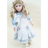 An Alberon limited edition doll Eleanor 582/2000