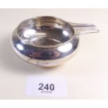 A silver ashtray - London 1944, 44g