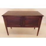 An Edwardian mahogany washstand