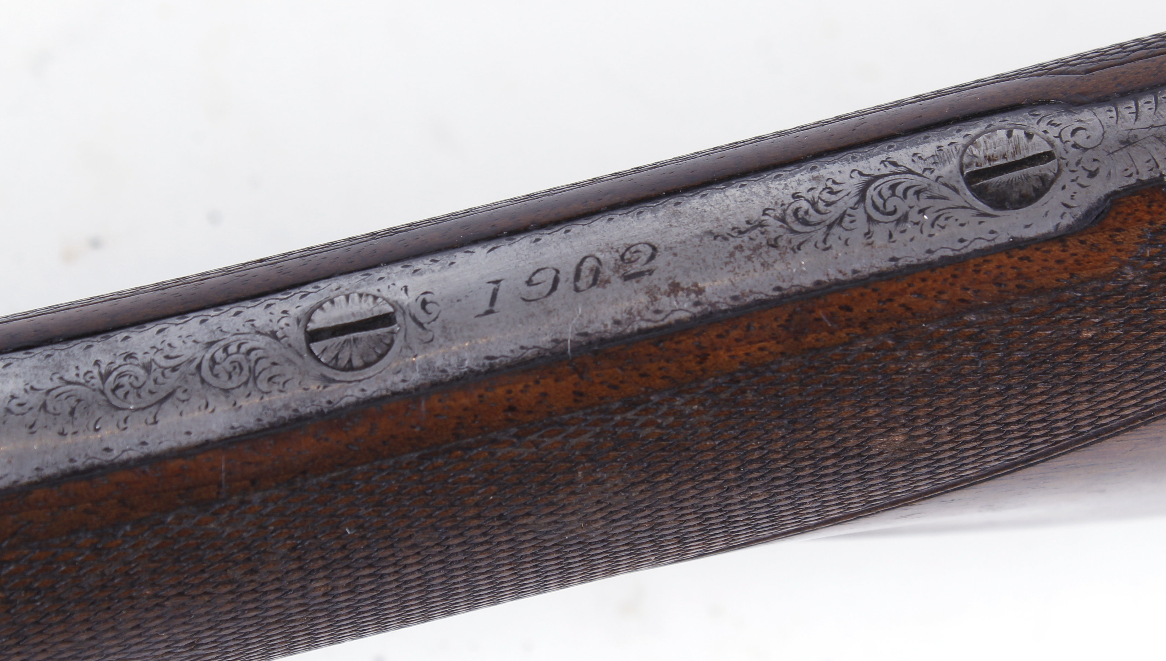 S2 12 bore boxlock ejector by Linsley Brothers, 30 ins barrels (recent re proof), cyl & ¼, the rib - Image 5 of 6