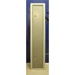 Steel four gun security cabinet, double locks with keys, h.54 ins x w.11¾ ins x d.9½ ins