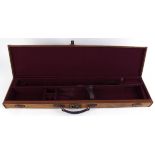 Canvas gun case with red baize fitted interior for 29½ ins barrels (lock a/f)