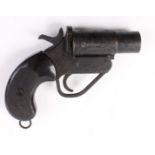 S1 1 ins flare pistol, steel barrel frame and hammer, plastic grips, retractable steel lanyard loop,