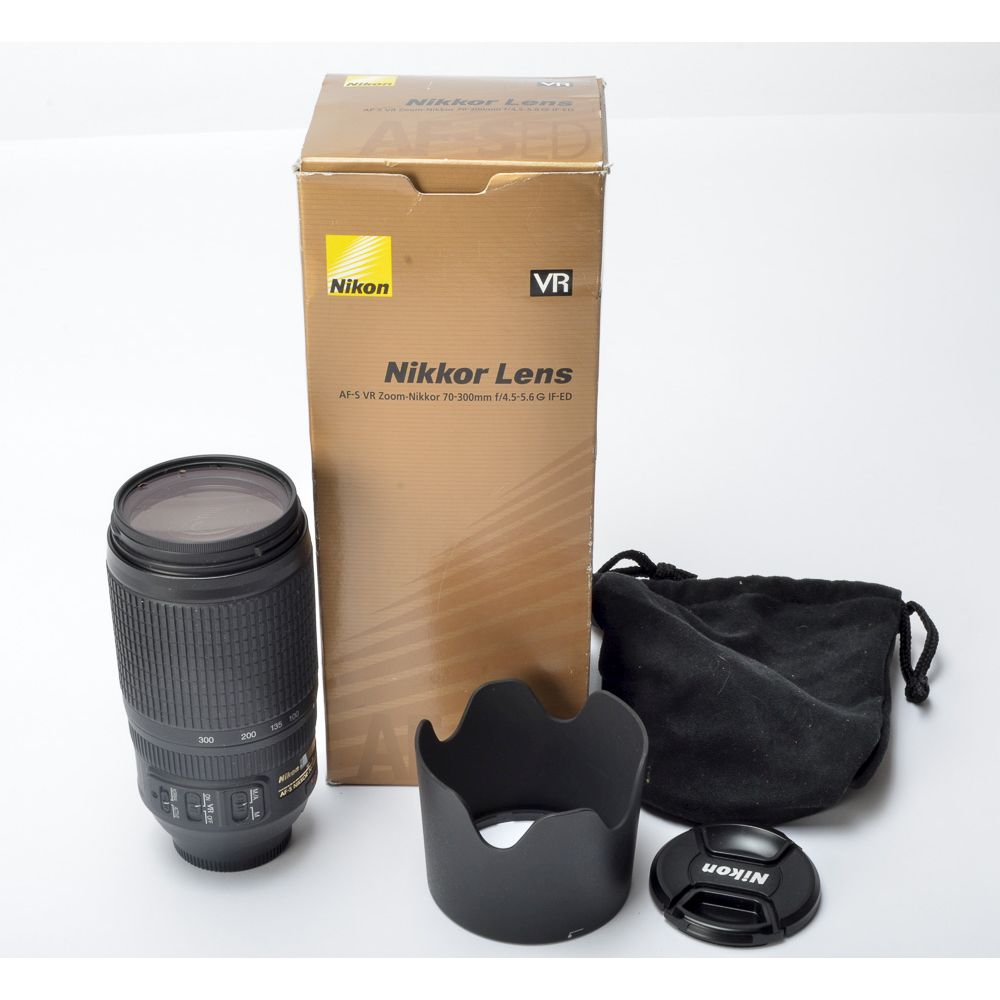 Nikon Lens, AF-S VR Zoom-Nikkor 70-300mm f/4.5 - 5.6 in original manufacturer's box with instruction