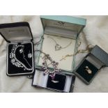 A collection of jewellery and other items, including a 9ct white gold heart pendant on smooth link