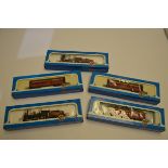 Airfix HO Gauge Wild West Locomotives and Coaches, Union Pacific 4-4-0 No 119, Central Pacific 4-4-0