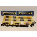 Boxed Trix/Liliput OO Gauge Plastic Rolling Stock, comprising 3 brown/cream un-named Pullman cars in