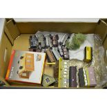 Hornby 00 Gauge Rolling Stock and Accessories, Hornby Lima and Mainline unboxed wagons (10),