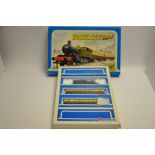 Airfix 00 Gauge Great Western Suburban Set, comprising Prairie Tank, two coaches, track and